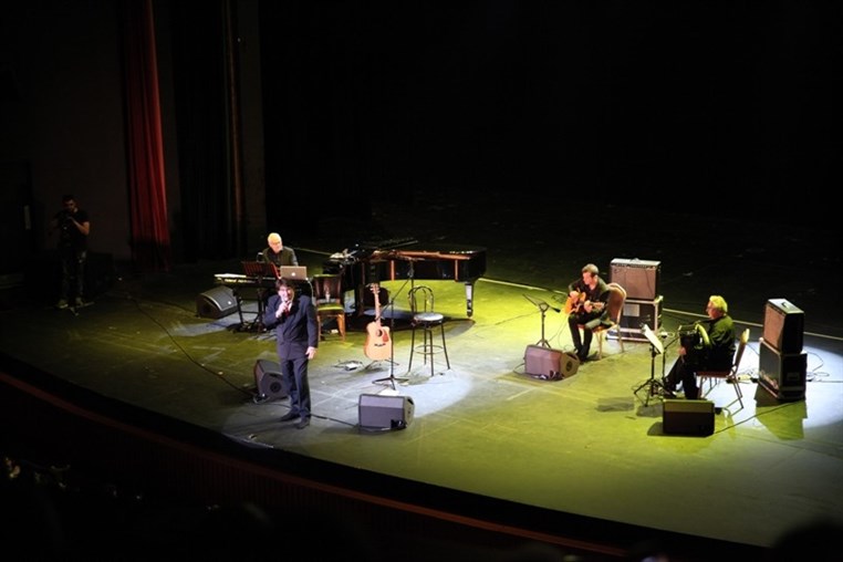 Bernard Sauvat Au Casino Du Liban
